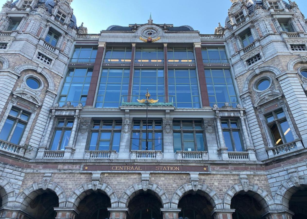 Studio Antwerp Central Station Antuérpia Exterior foto